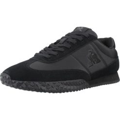 Buty LE COQ SPORTIF VELOCE I Czarny. Czarne buty trekkingowe męskie Le Coq Sportif, ze skóry, bez zapięcia, trekkingowe. Za 240.99 zł.