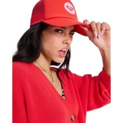 Czapka Trucker dla Kobiety BRIGHTER DAY Czerwony. Czerwone czapki z daszkiem damskie Roxy, bez wzorów, z poliesteru. Za 119.99 zł.