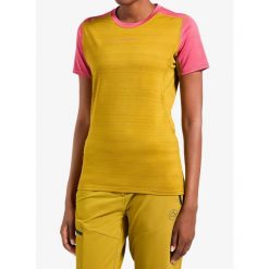 Koszulka szybkoschnąca damska La Sportiva Sunfire T-Shirt. Żółte bluzki sportowe damskie La Sportiva, bez wzorów, bez ramiączek. Za 182.99 zł.