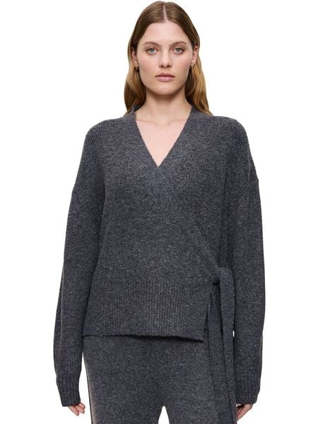 Triumph Kardigan w kolorze antracytowym rozmiar: 40. Czarne kardigany damskie Triumph, bez wzorów, ze splotem. Za 117.45 zł.