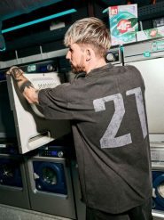 4F Fornal Size: T-shirt z nadrukiem 4F | Tomasz Fornal - szary M. Szare t-shirty męskie 4f, m, z aplikacjami, z bawełny, bez kołnierzyka. Za 129.99 zł.