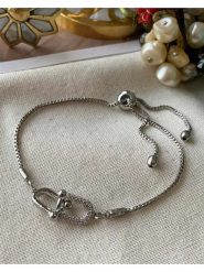 Luseera Pozłacana bransoletka z cyrkoniami rozmiar: onesize. Szare bransoletki damskie Luseera, pozłacane. Za 39.99 zł.