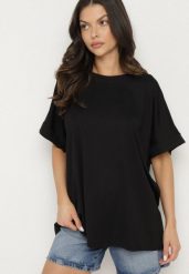Czarny T-shirt z Wiskozą o Kroju Nietoperza Tanariona. Czarne t-shirty damskie Born2be, bez wzorów, z jeansu, bez kołnierzyka. Za 64.99 zł.
