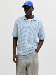 Jack & Jones Koszulka polo "Jornantucket" w kolorze błękitnym rozmiar: S. Niebieskie koszulki polo męskie Jack & Jones, s, bez wzorów, z bawełny, bez ramiączek. Za 70.24 zł.