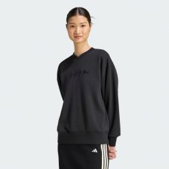 Bluza Seasonal Essentials Satin V-Neck. Czarne bluzy bez kaptura damskie Adidas, s, z bawełny. Za 239.00 zł.