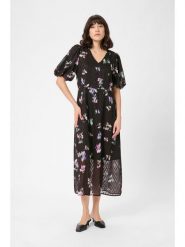 Kaffe Sukienka w kolorze czarnym rozmiar: 40. Czarne sukienki damskie Kaffe, bez wzorów, bez kołnierzyka, bez ramiączek, midi. Za 260.99 zł.