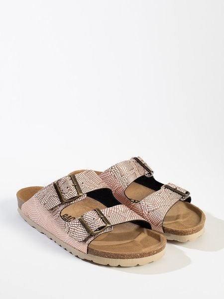 BACKSUN Klapki "Bali" w kolorze złotym rozmiar: 39. Żółte klapki damskie Backsun, bez wzorów, bez obcasa. Za 210.81 zł.