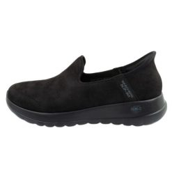Buty Skechers Go Walk Joy 124665/BBK czarne. Czarne buty sportowe na co dzień damskie bez wzorów, z materiału. Za 414.66 zł.