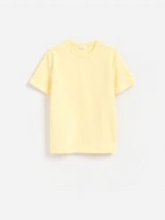 Gładki t-shirt regular fit - żółty. Żółte t-shirty męskie Reserved, l, bez wzorów, z bawełny, bez kołnierzyka. Za 79.99 zł.