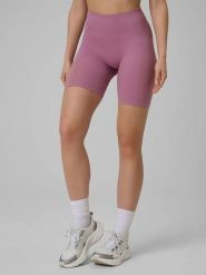 4F Szorty sportowe w kolorze jasnoróżowym rozmiar: M/L. Różowe spodenki sportowe damskie 4f, l, z materiału, outdoorowe. Za 61.46 zł.