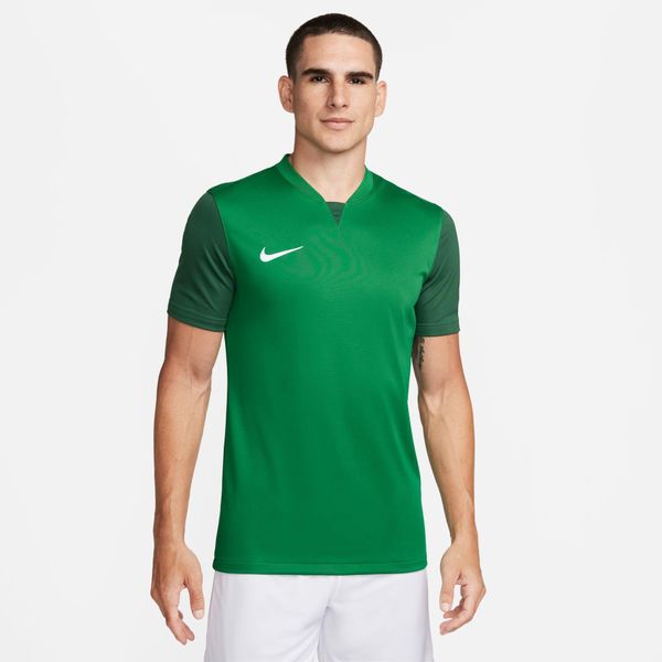 Koszulka treningowa męska Nike Trophy V Jsy. Białe t-shirty sportowe męskie Nike, l, z poliesteru, bez ramiączek, do piłki nożnej. Za 119.99 zł.
