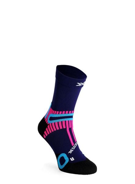 Skarpety turystyczne X-Socks Hike Perform Crew. Niebieskie skarpetki męskie X-Socks, bez wzorów, z dzianiny. Za 120.99 zł.