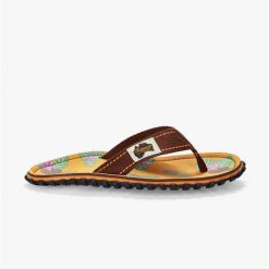 Japonki GUMBIES ISLANDER FLIP-FLOPS UNISEX. Brązowe klapki i japonki męskie Gumbies. Za 89.99 zł.