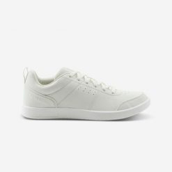 Buty tenisowe męskie Artengo Essential na każdą nawierzchnię. Białe buty fitness męskie Decathlon, do biegania. Za 89.99 zł.