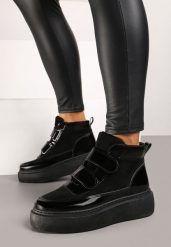 Czarne Botki w Stylu Sneakersów na Platformie z Zapięciem na Rzep Savalithe. Czarne botki damskie Renee, z jeansu, biznesowe, z okrągłym noskiem, bez obcasa, na platformie, bez zapięcia. Za 99.99 zł.