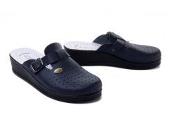 SANITAL FLEX 708/I blue, klapki damskie. Niebieskie klapki damskie Sanital Flex, bez wzorów, ze skóry, bez obcasa. Za 86.18 zł.