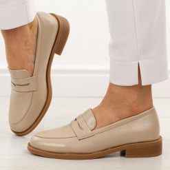 Beżowe mokasyny damskie M.Daszyński 2398-4. Brązowe mokasyny damskie M.Daszyński, z jeansu. Za 159.00 zł.