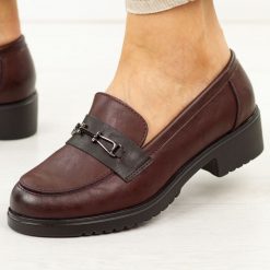 Bordowe skórzane mokasyny damskie M.Daszyński Jh04-3. Czerwone mokasyny damskie M.Daszyński, z jeansu. Za 259.00 zł.