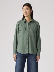 Levi's Koszula w kolorze zielonym rozmiar: XL. Zielone koszule damskie Levi's, s, bez wzorów, bez kołnierzyka, bez ramiączek. Za 122.96 zł.