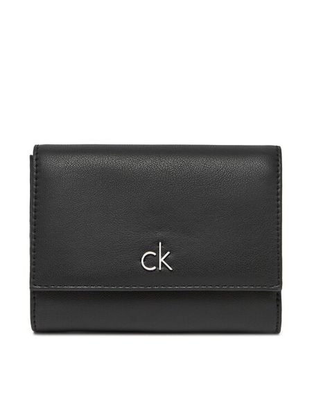 Calvin Klein Portfel Ck Re-Lock Medium Trifold LV04F1035G Czarny. Czarne portfele damskie CALVIN KLEIN, bez wzorów, ze skóry. Za 169.99 zł.