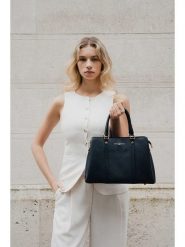 Maison héritage PARIS Skórzana torebka "Sauce" w kolorze czarnym - 33 x 23 x 13 cm rozmiar: onesize. Czarne torebki klasyczne damskie maison héritage PARIS, bez wzorów, z materiału, bez dodatków. Za 382.99 zł.