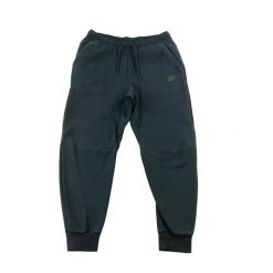 Second life - Spodnie dresowe męskie Nike Tech Fleece - Stan bardzo dobry. Czarne spodnie sportowe męskie Nike, z dresówki. Za 149.06 zł.