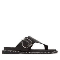 Japonki KARL LAGERFELD. Czarne klapki damskie Karl Lagerfeld, bez wzorów, bez obcasa. Za 449.99 zł.
