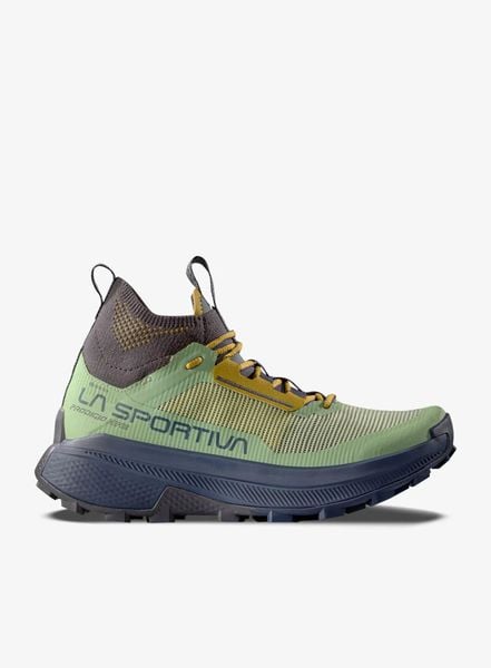Damskie buty trekkingowe La Sportiva Prodigio Hike GTX. Czerwone obuwie trekkingowe damskie La Sportiva. Za 808.15 zł.