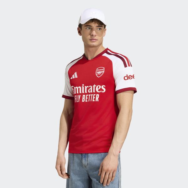 Koszulka piłkarska ADIDAS Arsenal 26/27 domowa. Białe t-shirty damskie Adidas, l, bez wzorów, z poliesteru, bez kołnierzyka. Za 439.99 zł.
