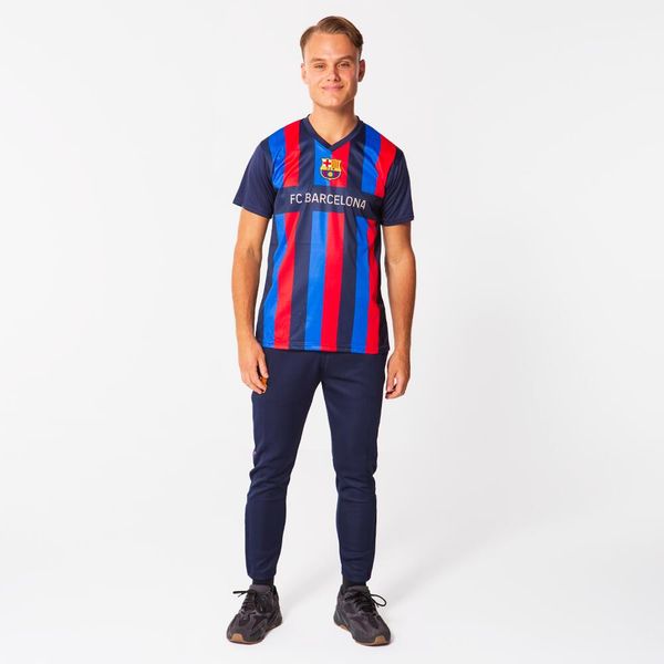 Koszulka piłkarska dla dorosłych FC Barcelona. Niebieskie t-shirty sportowe męskie FC Barcelona, s, z poliesteru, bez ramiączek, do piłki nożnej. Za 149.99 zł.