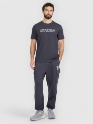 4F Spodnie dresowe joggery męskie - szare XS. Szare spodnie dresowe męskie 4f, bez wzorów, z dresówki. W wyprzedaży za 169.99 zł.