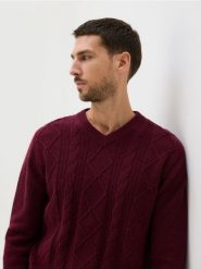 Strukturalny sweter z wełną - bordowy. Czerwone swetry męskie Reserved, l, bez wzorów, z dzianiny, bez kołnierzyka. Za 219.99 zł.