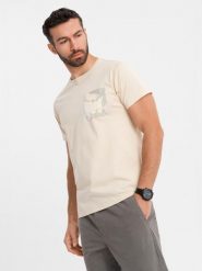 Męski bawełniany t-shirt z printowaną kieszonką – kremowy V2 - Rozmiar: XL. Białe t-shirty męskie Ombre Clothing, m, z aplikacjami, z bawełny, bez kołnierzyka. W wyprzedaży za 29.99 zł.