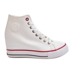 Trampki Damskie Na Koturnie Cross Jeans NN2R4004 Białe. Białe czółenka damskie bez wzorów, z jeansu, bez obcasa, na koturnie. Za 212.52 zł.