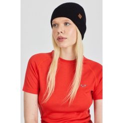 Czapka zimowa 100% wełna merino - Icewall (250 g/m²). Czarne czapki męskie WOOLONA, z wełny. W wyprzedaży za 126.00 zł.