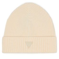 Czapka Guess. Białe czapki zimowe damskie Guess. Za 154.99 zł.