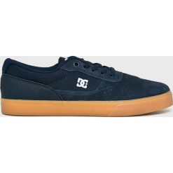 DC - Buty Switch. Niebieskie buty sportowe na co dzień męskie DC, z materiału, bez zapięcia. W wyprzedaży za 229.90 zł.