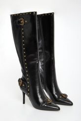 Kozaki VERSACE JEANS COUTURE. Kozaki damskie Versace Jeans Couture, z jeansu, bez obcasa. W wyprzedaży za 1,175.30 zł.