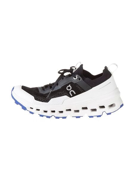 ON RUNNING Buty "Cloudultra" w kolorze biało-czarnym do biegania rozmiar: 37,5. Białe obuwie do biegania damskie On Running. Za 567.00 zł.