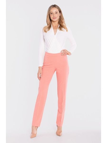 Stylove Spodnie w kolorze łososiowym rozmiar: M. Pomarańczowe spodnie materiałowe damskie Stylove, bez wzorów, z materiału. Za 224.95 zł.