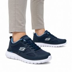Buty męskie sportowe Skechers BURNS AGOURA. Niebieskie buty sportowe na co dzień męskie Skechers, z materiału, bez zapięcia, trekkingowe. Za 209.00 zł.