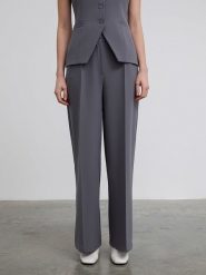 BGN Spodnie w kolorze antracytowym rozmiar: 40. Czarne spodnie materiałowe damskie BGN, bez wzorów, z materiału, z podwyższonym stanem. Za 162.87 zł.