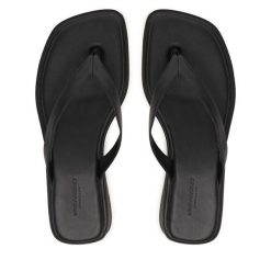 Japonki Vagabond Shoemakers. Czarne klapki damskie Vagabond Shoemakers, bez wzorów, bez obcasa. Za 369.99 zł.