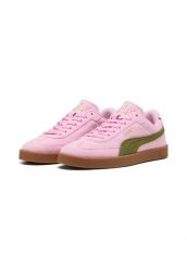 Buty do chodzenia damskie Puma Club II Era. Czerwone buty sportowe na co dzień damskie Puma, bez wzorów, z materiału, trekkingowe. Za 194.35 zł.