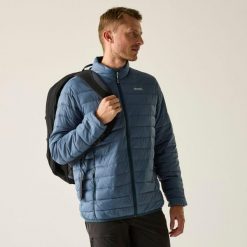 Męska pikowana kurtka Hillpack. Niebieskie kurtki outdoor męskie Regatta, m, bez wzorów, z tkaniny, bez kaptura. Za 305.90 zł.