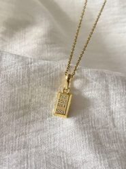 Lodie Silver Naszyjnik z zawieszką - dł. 45 cm rozmiar: onesize. Szare naszyjniki damskie Lodie Silver, metalowe. Za 24.68 zł.