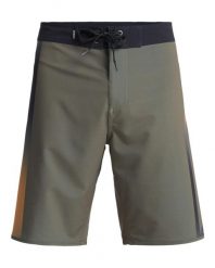 Szorty plażowe dla Mężczyzn SURFSILK HOLMES 20" Zielony. Zielone szorty męskie Quiksilver, z elastanu, bez kołnierzyka. Za 195.99 zł.