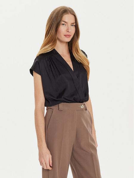 Motivi Bluzka 2733W000636N Czarny Regular Fit. Czarne bluzki damskie Motivi, bez wzorów, z wiskozy, bez ramiączek. Za 199.99 zł.