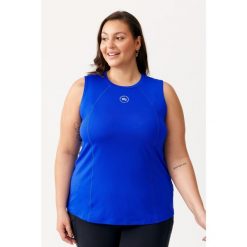 Damska koszulka sportowa Rough Radical Amber Tee Plus Size. Białe bluzki sportowe damskie ROUGH RADICAL, plus size, bez wzorów, bez ramiączek. Za 109.90 zł.