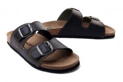 DR. BRINKMANN 601005-1 schwarz/multi, klapki profilaktyczne męskie. Czarne klapki i japonki męskie Dr. Brinkmann. Za 204.90 zł.